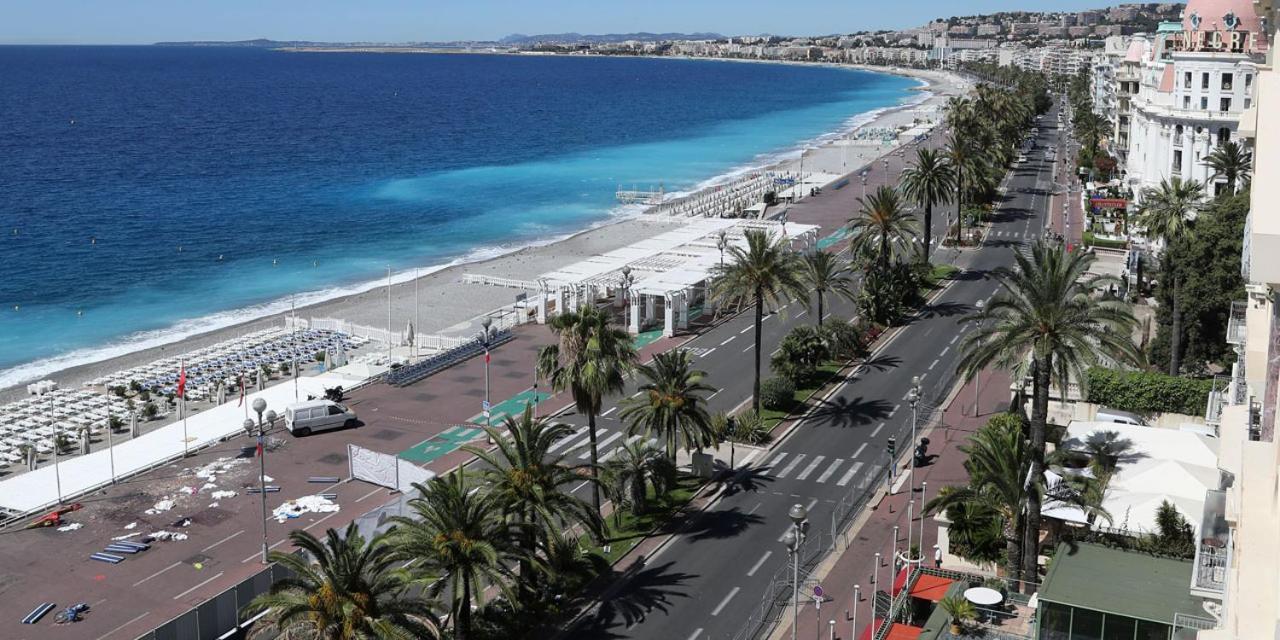 Bed and Breakfast Les Pieds Dans L'Eau Nizza Exterior foto